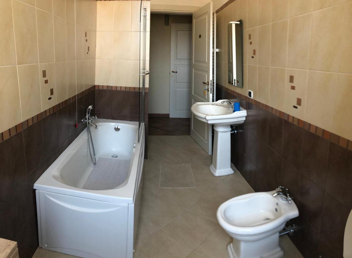 A Casa Di Noemi Bed & Breakfast LʼAquila Eksteriør bilde